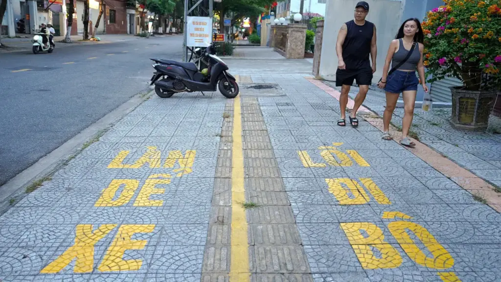 10 ngày giành lại vỉa hè cho người đi bộ ở Đà Nẵng