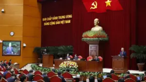 '4 kiên định' về chính trị, tư tưởng: Giữ vững bản sắc để bứt phá