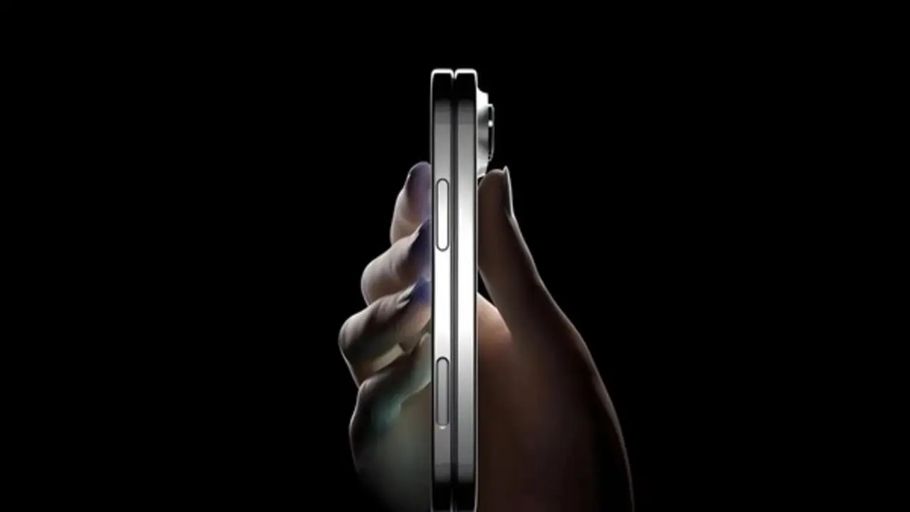 Apple bước vào cuộc chơi iPhone và MacBook cho giới siêu giàu