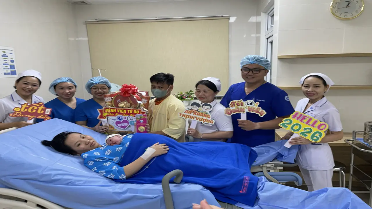 Bài toán kinh tế 'chặn đường' sinh hai con của phụ nữ Việt