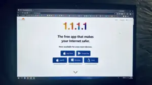 Bạn đang sử dụng DNS 1.1.1.1? Hãy thay đổi ngay lập tức