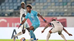 'Báo động đỏ' cho V-League
