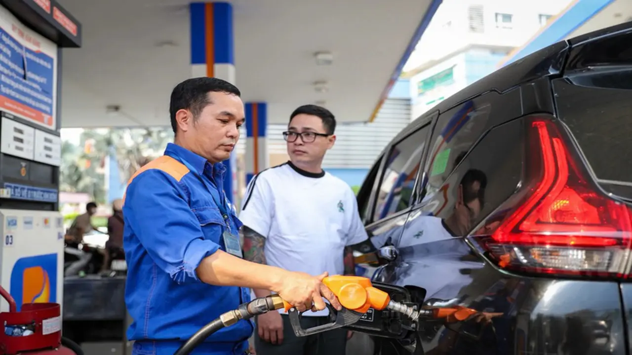 Bộ Công Thương chính thức 'loại' một mặt hàng xăng dầu không công bố giá cơ sở