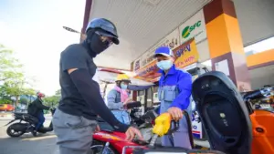 Bộ Công Thương điều chỉnh giá xăng dầu trước kỳ nghỉ lễ 30-4
