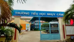 Bộ Y tế đề nghị điều tra, truy xuất nguồn gốc thực phẩm vụ 46 học sinh nghi ngộ độc ở Cà Mau