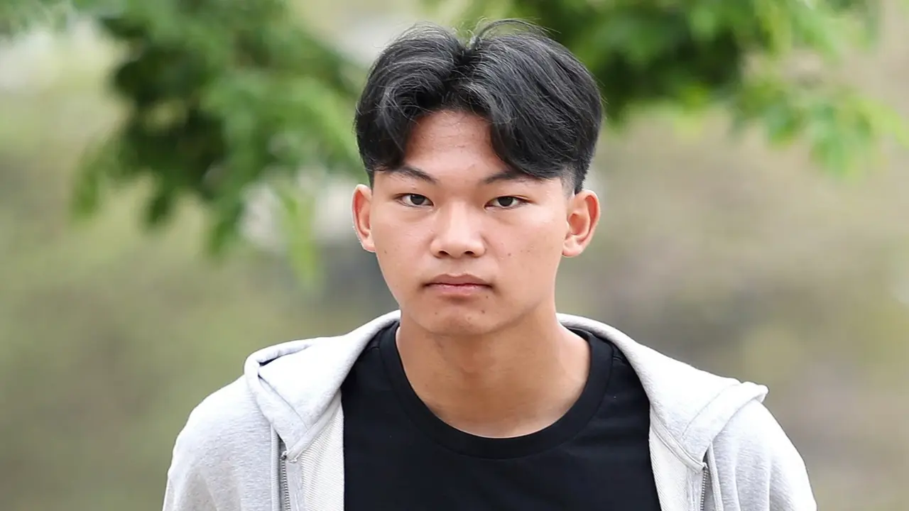 Cầu thủ Việt kiều Tây Ban Nha và Nhật Bản được gọi lên U19 Việt Nam