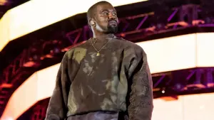 Chính phủ Anh cấm Kanye West nhập cảnh