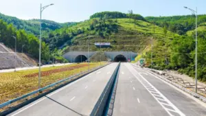 Chính thức khai thác cao tốc Quảng Ngãi - Hoài Nhơn từ trưa 29/4