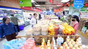Chương trình bình ổn giá: Đưa 'lưới an sinh' đến mọi nhà