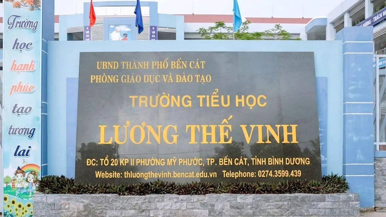 Cô giáo mang kim tiêm đến lớp để 'dọa' học sinh
