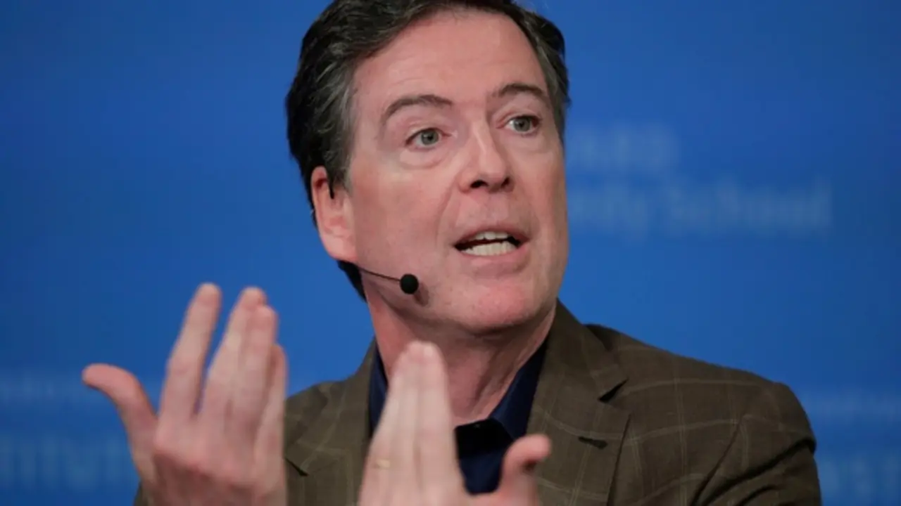 Cựu Giám đốc FBI bị truy tố về bài đăng '86 47'