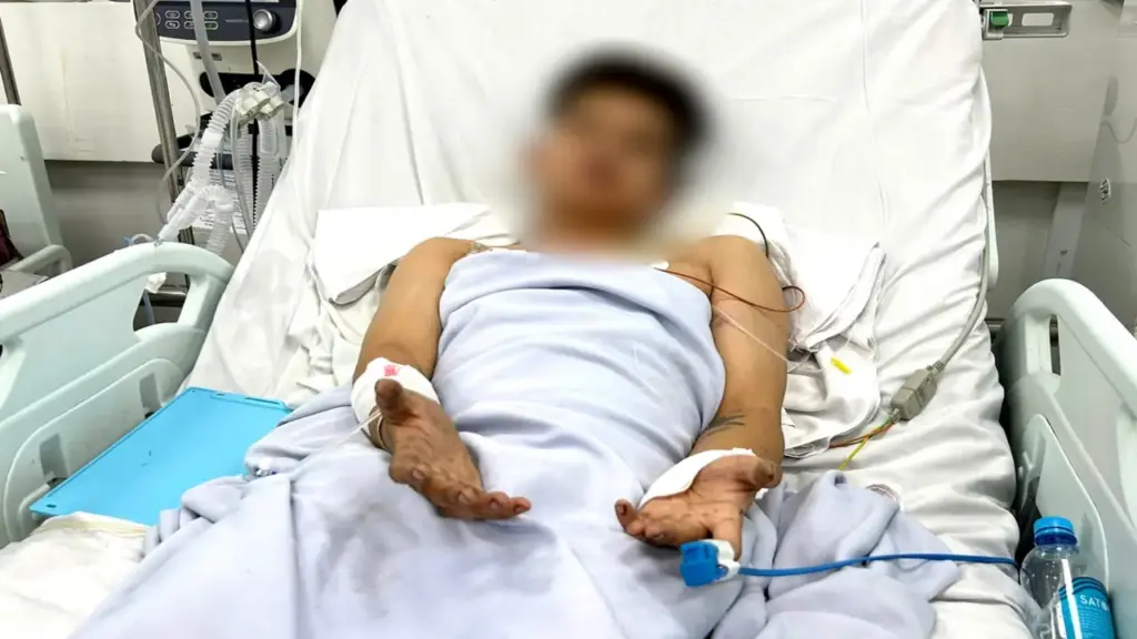 Cứu sống 5 người ngạt khói trong vụ cháy nhà trọ ở TP.HCM