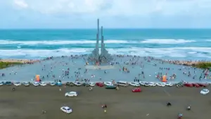 Đến Tuy Hòa dịp lễ 30-4, có cơ hội bay khinh khí cầu miễn phí tại tháp Nghinh Phong