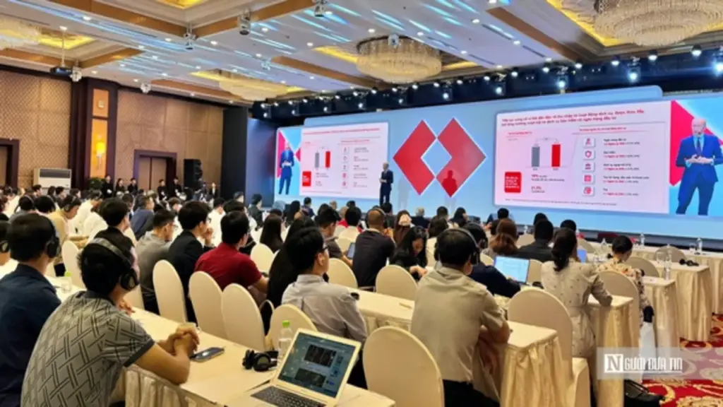 ĐHĐCĐ Techcombank: Tăng vốn "khủng" vượt 100.000 tỷ đồng, chia cổ tức tiền mặt 17%
