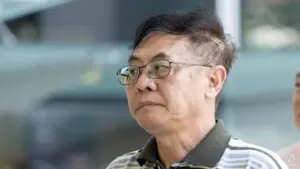 Đi tù vì lén ra nước ngoài cưới thêm vợ
