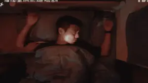'Điện hạ' Park Ji Hoon nhập ngũ, thành đầu bếp tài năng trong phim mới