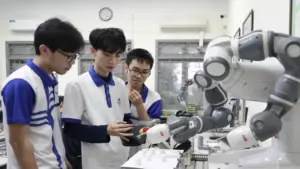 Dự kiến cấp học bổng 37-55 triệu đồng/năm cho sinh viên 15 ngành