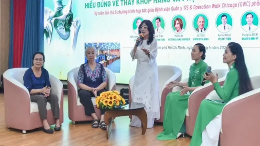 Gần 200 bệnh nhân tìm lại được bước đi nhờ thay khớp háng miễn phí