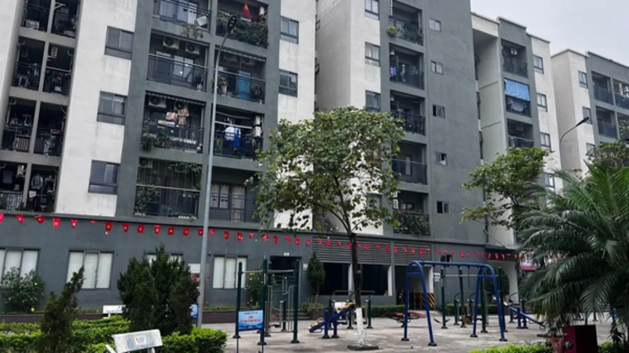 Hà Nội cho phép người có nhà nhưng đi làm xa được mua nhà ở xã hội