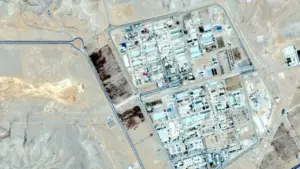 Iran dựng chướng ngại để ngăn bộ binh xâm nhập cơ sở hạt nhân?