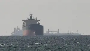 Iran tái kiểm soát eo biển Hormuz sau cáo buộc Mỹ 'bội ước'