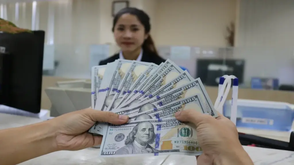 Kiều hối chuyển về TP.HCM bất ngờ đi xuống