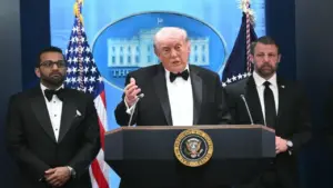 Lãnh đạo thế giới sốc với vụ nổ súng ở bữa tiệc có ông Trump