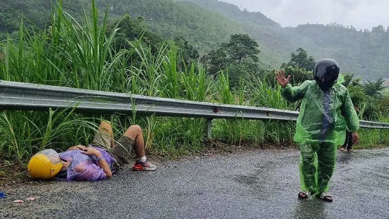 Lỗ hổng quản lý 'easy rider' đe dọa khách phượt Hà Giang