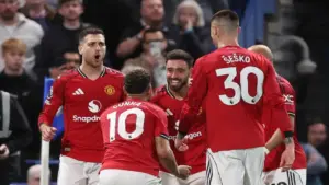 Man Utd thắng Chelsea, tiến sát suất Champions League