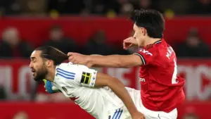 Man Utd thua sốc Leeds ngay tại Old Trafford