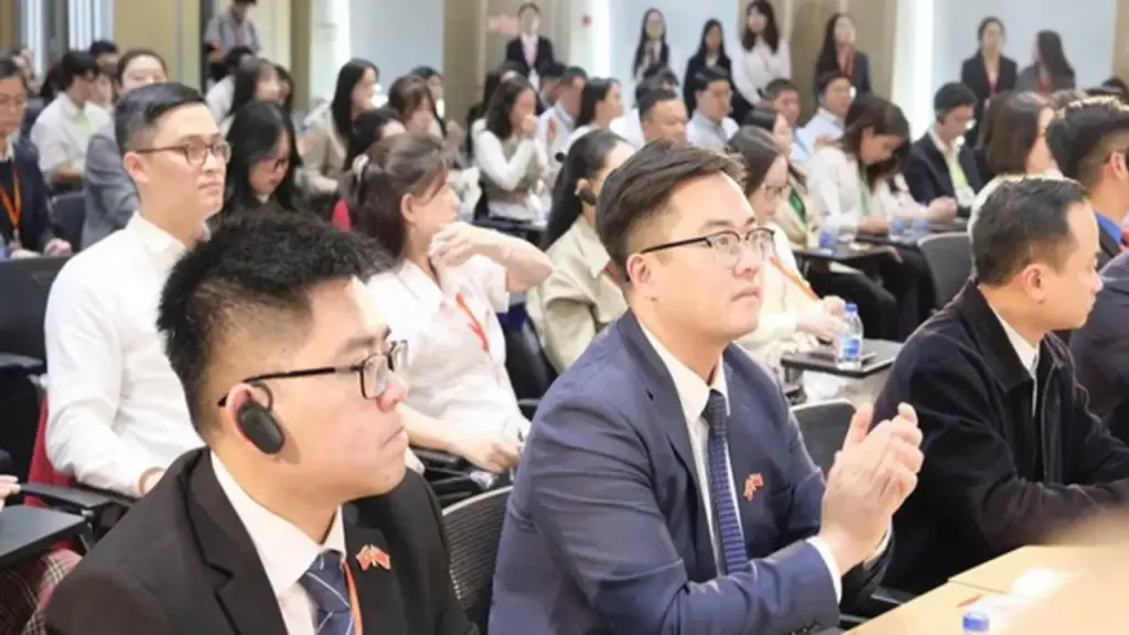 Mệnh lệnh từ Nghị quyết 57 và khát vọng làm chủ 'trái tim' AI