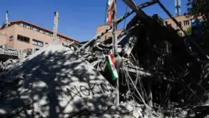 Mỹ - Iran ngừng bắn mong manh giữa bất đồng sâu sắc