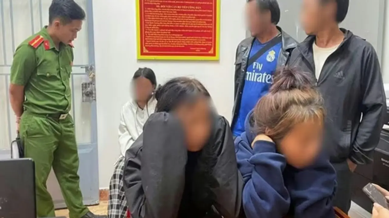 Ngăn chặn thành công 9 thiếu niên bị dụ bằng chiêu trò "việc nhẹ lương cao"