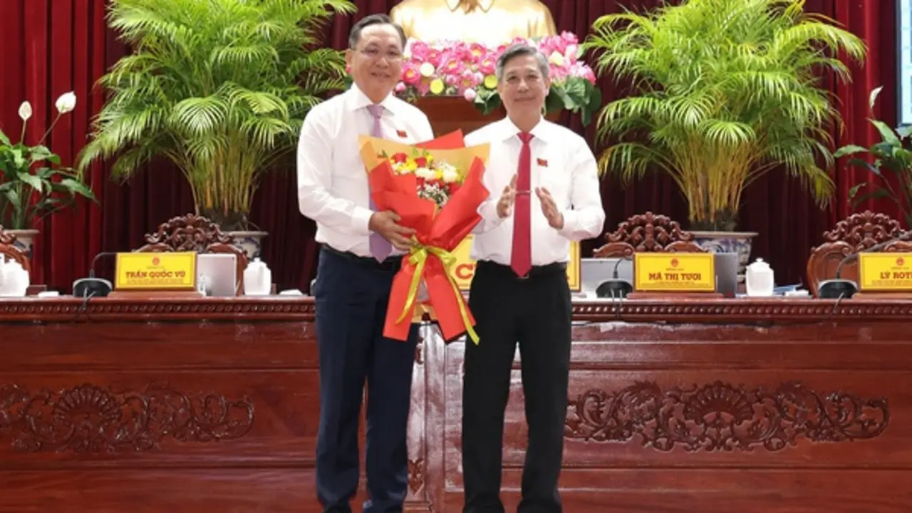 Ông Lê Công Lý làm Phó chủ tịch UBND thành phố Cần Thơ
