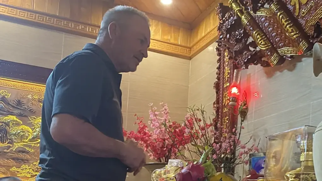 Ông thông gia người Mỹ mê cuộc sống ở Việt Nam