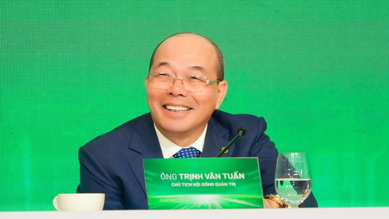 Ông Trịnh Văn Tuấn nói lý do giá cổ phiếu OCB 'ở mức rất thấp'
