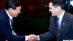 Phái đoàn doanh nghiệp hùng hậu tháp tùng Tổng thống Lee Jae Myung sang Việt Nam