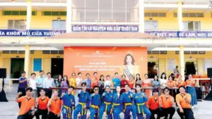 Sinh viên Trường đại học FPT mang tri thức, công nghệ và trách nhiệm đến cộng đồng