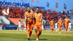 Thể Công sảy chân ở cuộc đua vô địch V-League