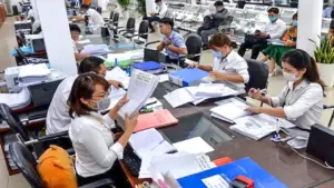 Thủ tướng: Đẩy mạnh sắp xếp, tinh gọn đầu mối tổ chức bên trong các bộ, ngành