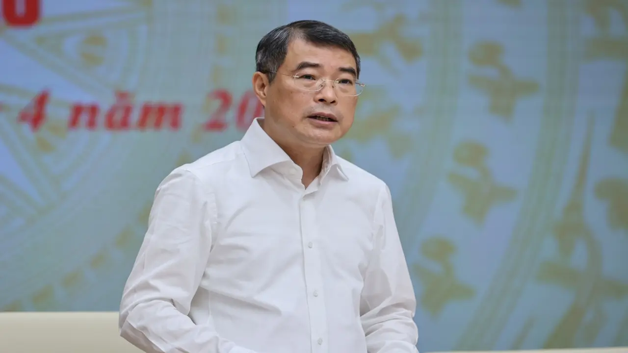 Thủ tướng: Không phân quyền trực tiếp cho bộ trưởng tại luật, pháp lệnh, nghị quyết