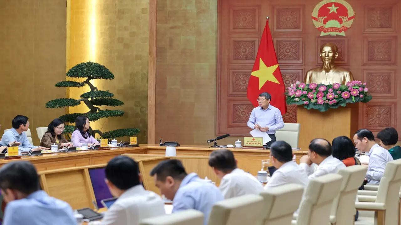 Thủ tướng yêu cầu du lịch thực sự trở thành ngành kinh tế mũi nhọn
