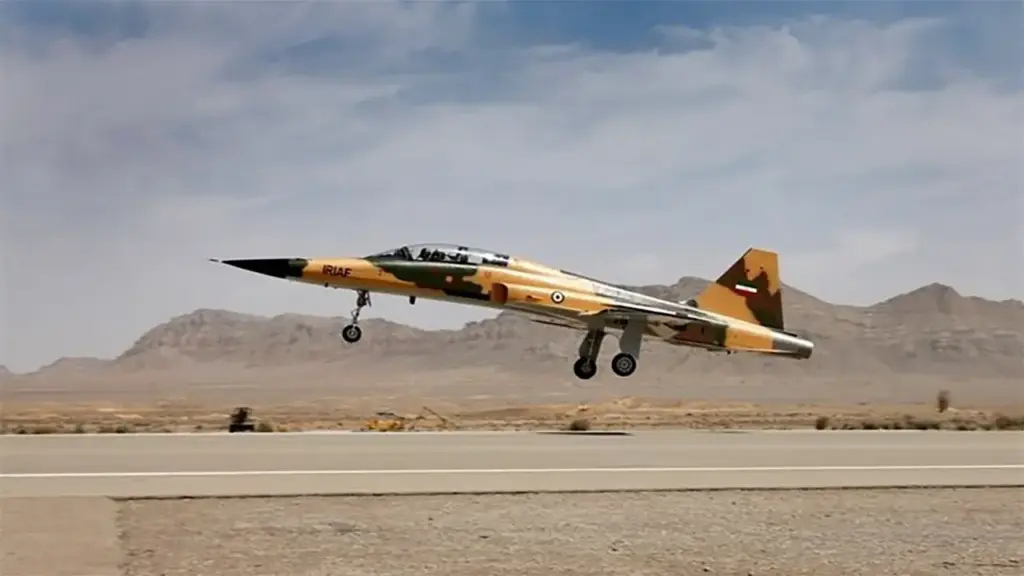 Tiêm kích Iran từng 'vượt lưới Patriot, ném bom căn cứ Mỹ'