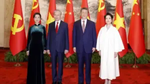 Tổng Bí thư, Chủ tịch nước đề nghị Việt-Trung ưu tiên cao nhất hợp tác đường sắt
