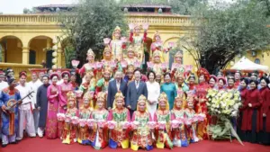 Tổng Bí thư, Chủ tịch nước Tô Lâm và Tổng thống Hàn Quốc thăm Hoàng thành Thăng Long