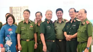 TP.HCM gặp tướng lĩnh, nhân chứng lịch sử dịp kỷ niệm 51 năm đất nước thống nhất