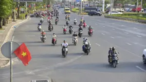 TP.HCM: Người dân trở lại sau kỳ Giỗ Tổ, cửa ngõ phía Tây thông thoáng