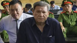 'Trùm bất động sản' ra tòa về cáo buộc nâng khống tài sản vay hàng trăm tỷ đồng