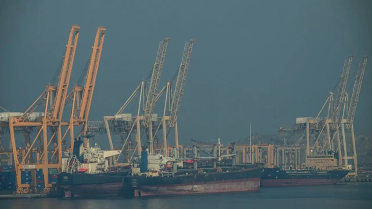UAE bất ngờ thông báo rời khỏi Tổ chức Các nước xuất khẩu dầu mỏ