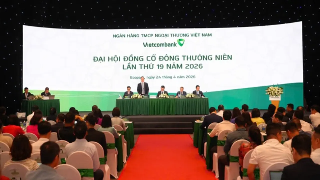 Vietcombank dự kiến phát hành hơn 1 tỷ cổ phiếu, “để ngỏ” bước chân vào trung tâm tài chính quốc tế